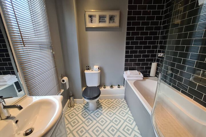 Room 7 of 26