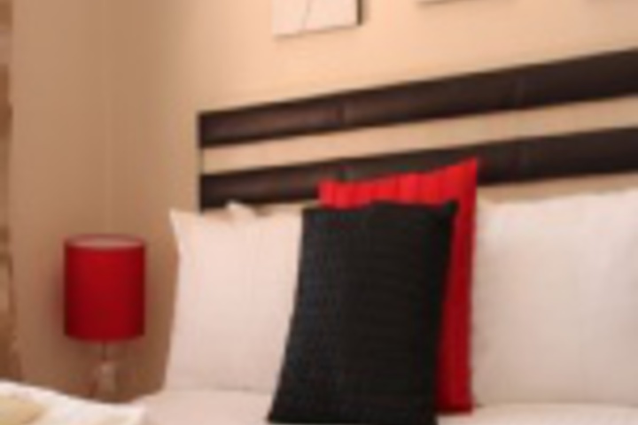 Room 73 of 252