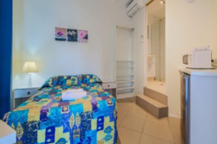 Room 21 of 156