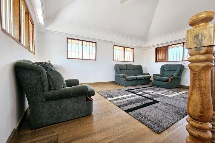 Room 6 of 53