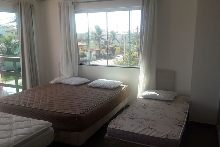 Room 9 of 104