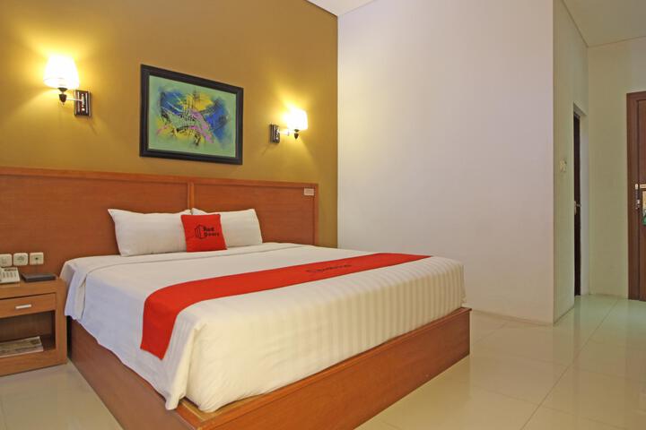 Reddoorz Premium Near Sleman City Hall