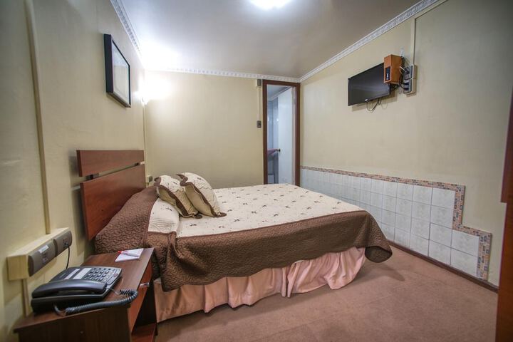 Room 21 of 45