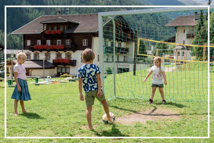 General 16 of 29