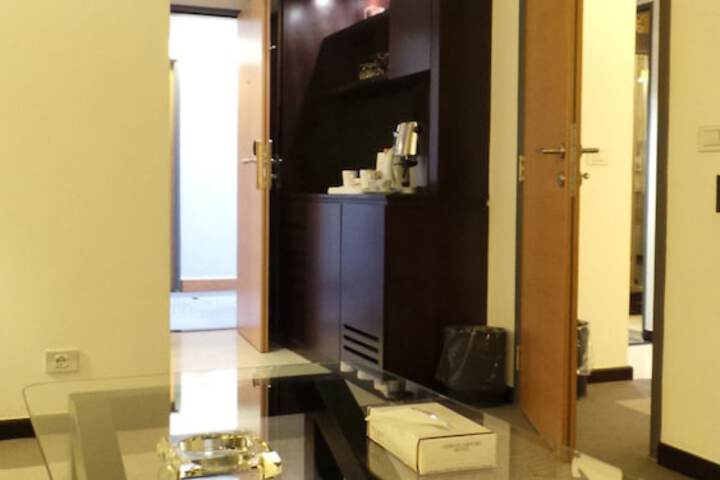 Room 18 of 47