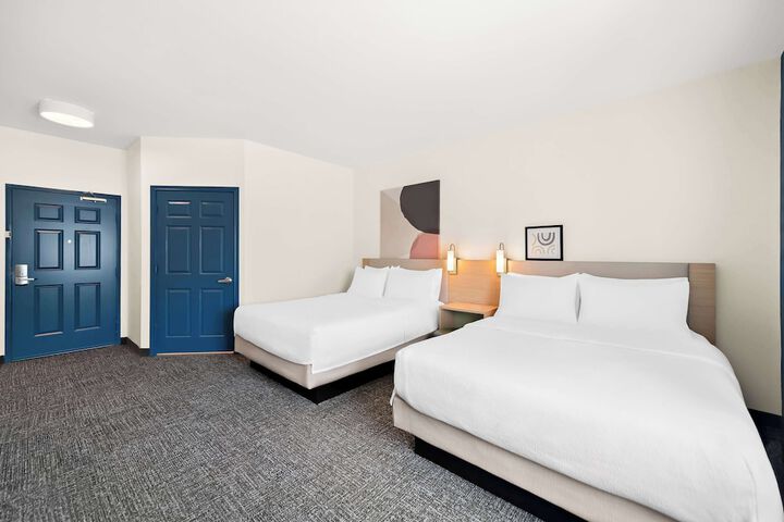 2 Queen Beds Accessible (1 of 11)