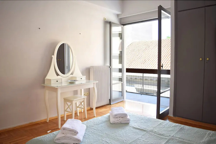 Photo of Voulis Place