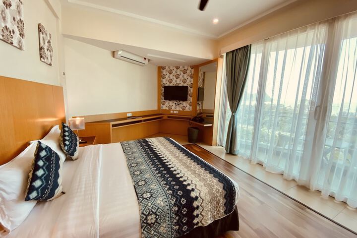 Room 9 of 109
