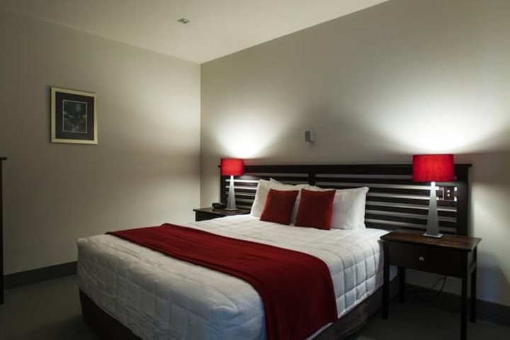 Room 17 of 44