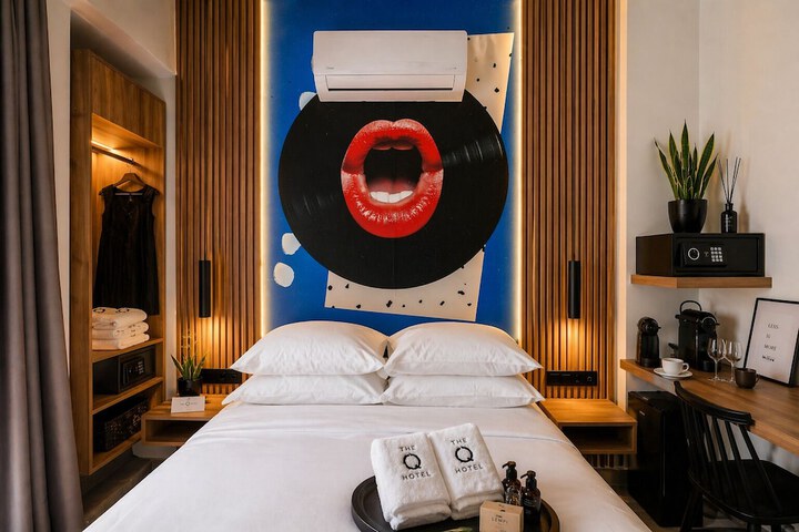 Room 11 of 45