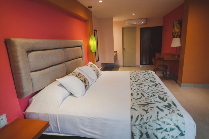 Room 15 of 59