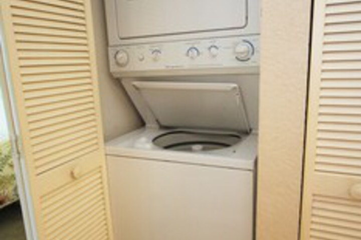 Laundry 11 of 25