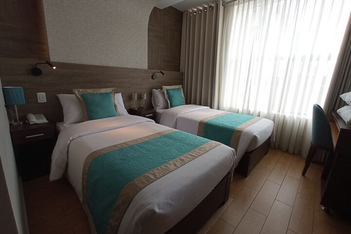Room 28 of 74