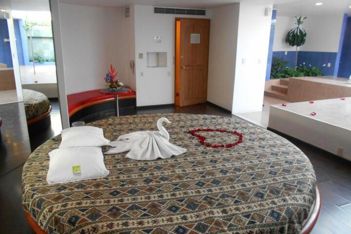 GS Cuernavaca Drive Inn - Adults Only