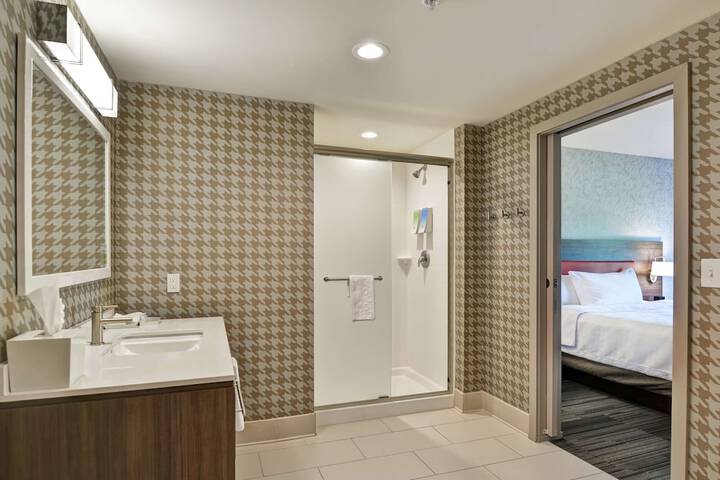Bathroom shower