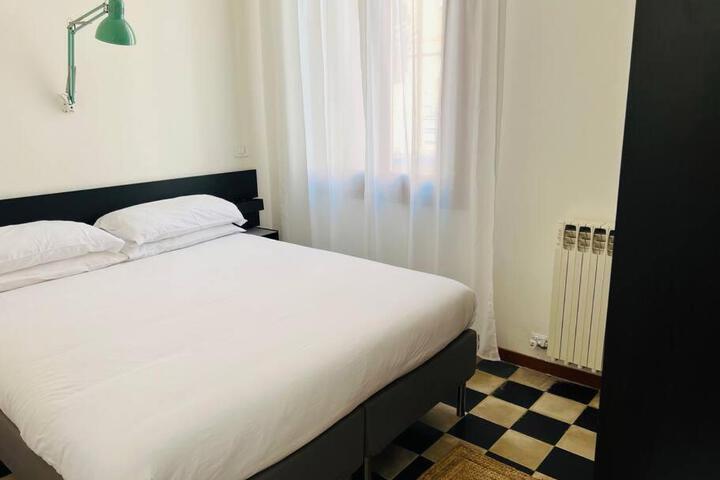 Venezia 100 mt to Station,FREE parking, Shuttle Airport, Train Station Gorizia