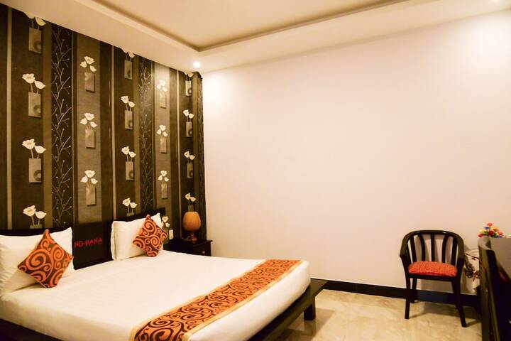 Room 54 of 84