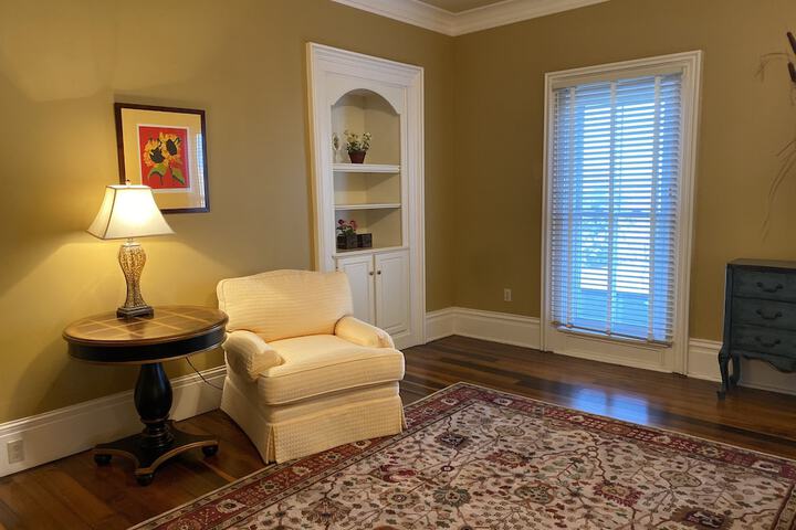 Room 3 of 40