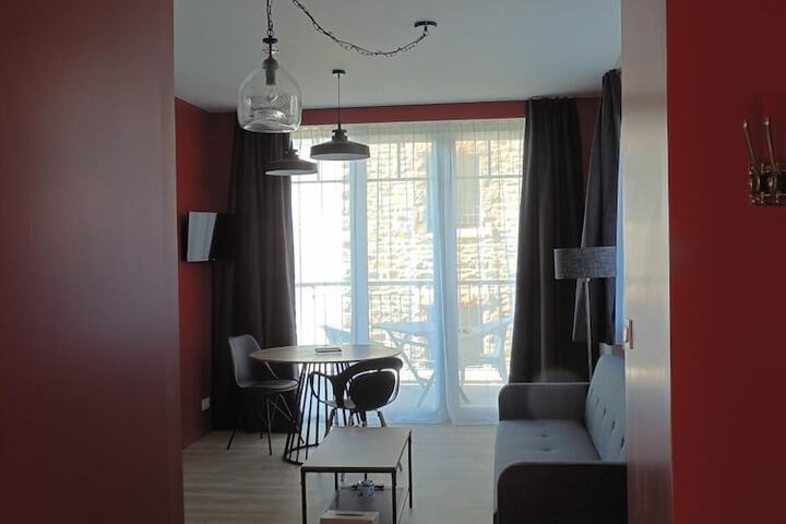 Room 17 of 51