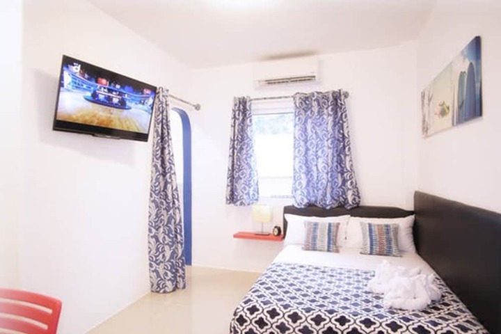 Room 7 of 50