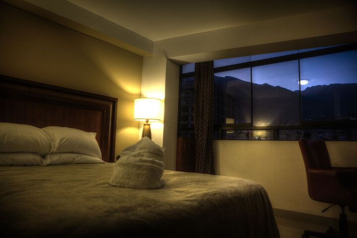 Room 8 of 35