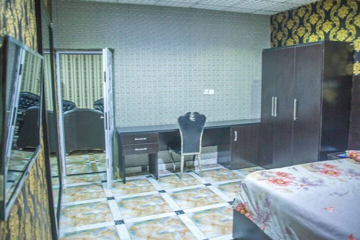 Room 45 of 48