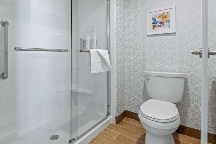 Bathroom shower