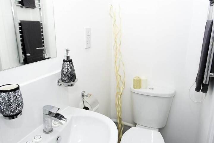 Room 19 of 25