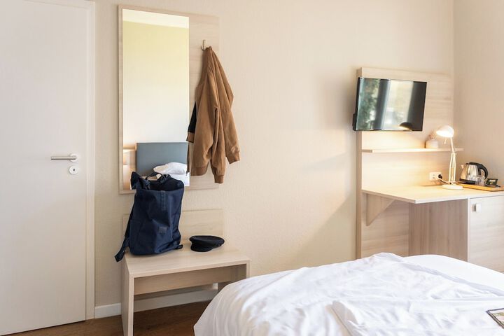 Room 30 of 121