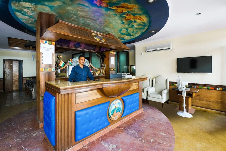 Hotel Lobby