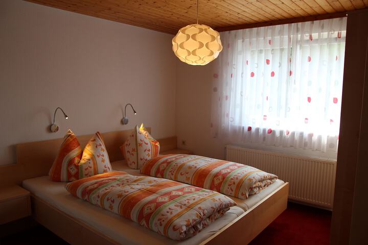 Room 18 of 86