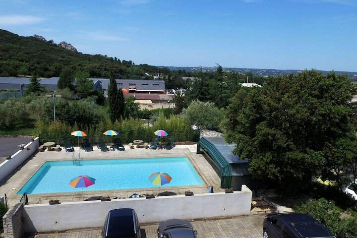 Pool Hotel