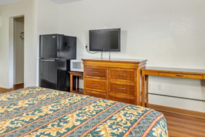 Room 7 of 34