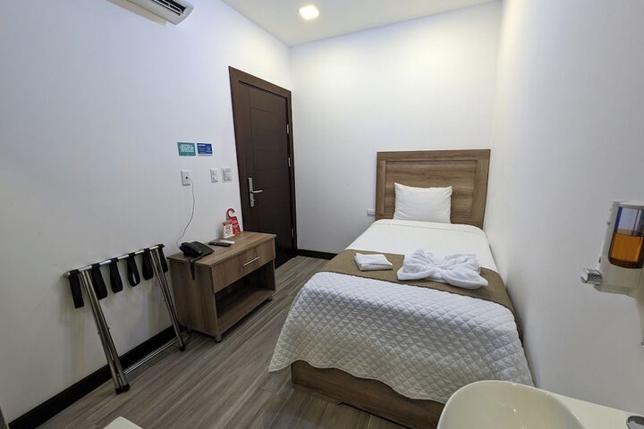Room 45 of 63