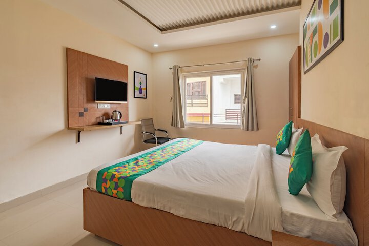 Room 9 of 43