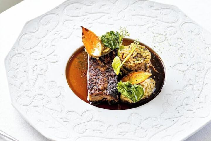 Dining 99 of 123
