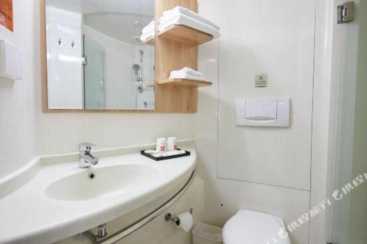 Ibis Hotel (Yangzhou Wanda Plaza)