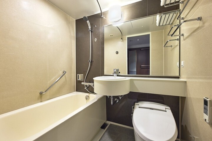Clean Restrooms