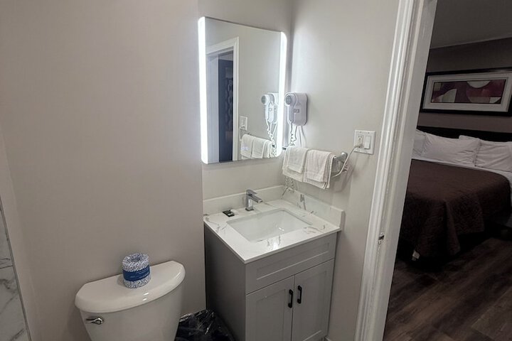 Room 20 of 27