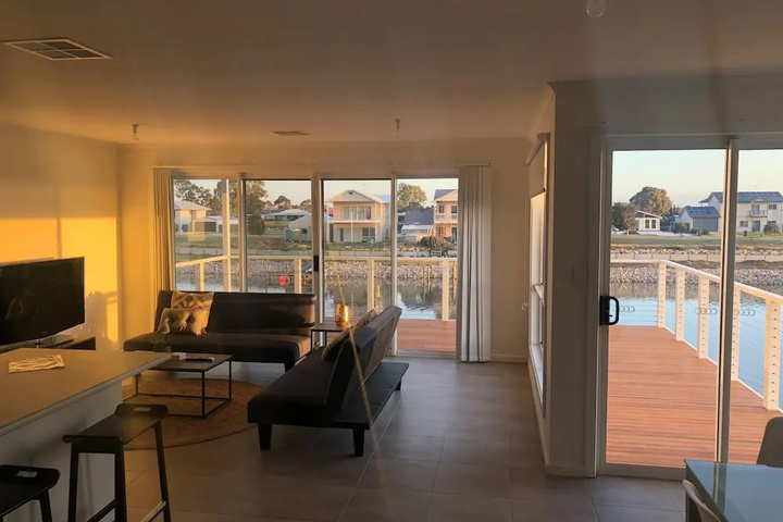 Terrace/Patio 7 of 13