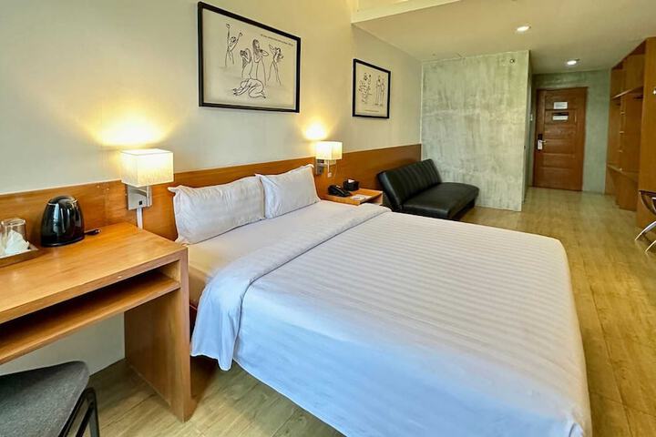 Room 15 of 45
