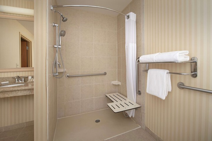 Bathroom shower