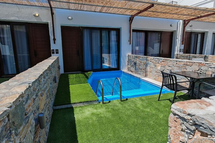 Terrace/Patio 59 of 102