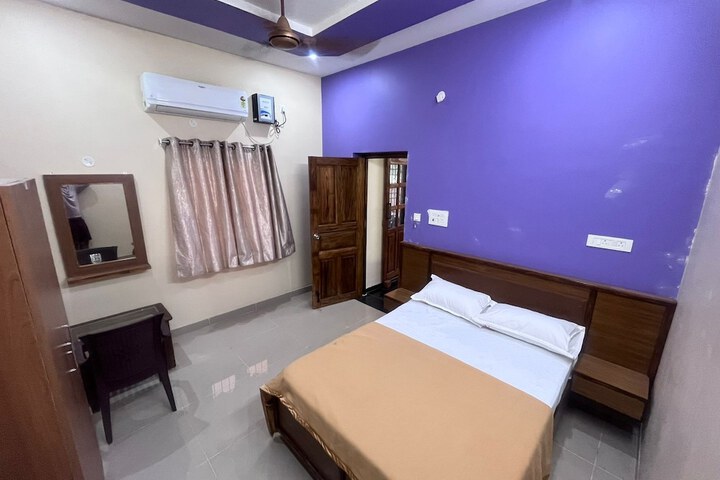 Room 14 of 39