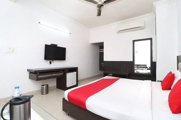 Room 7 of 17