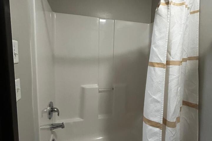 Room 40 of 51