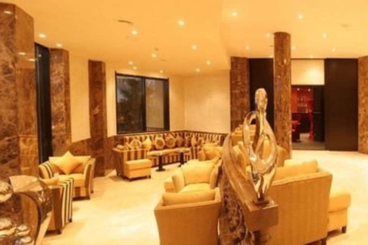 Hotel Interior 6 of 43