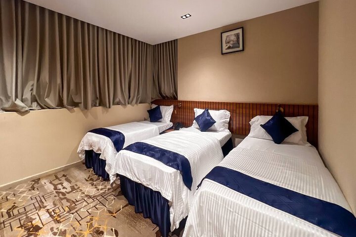 Room 14 of 20