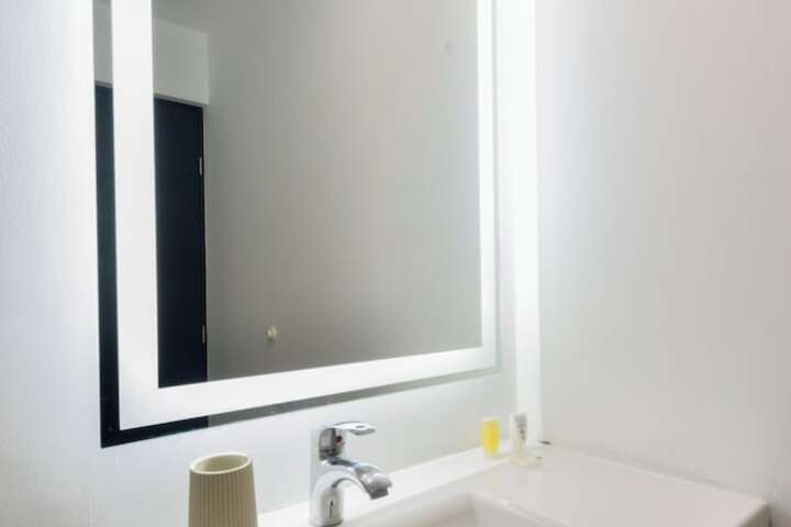 Room 252 of 270
