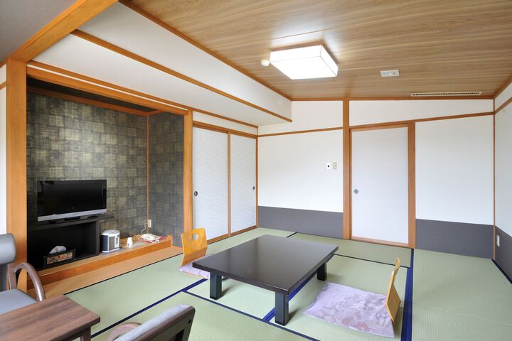 Room 7 of 57